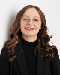 Laure Main Picture Copy7